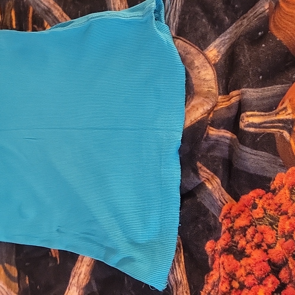 SO Racerback Tank Top - Picture 3 of 6